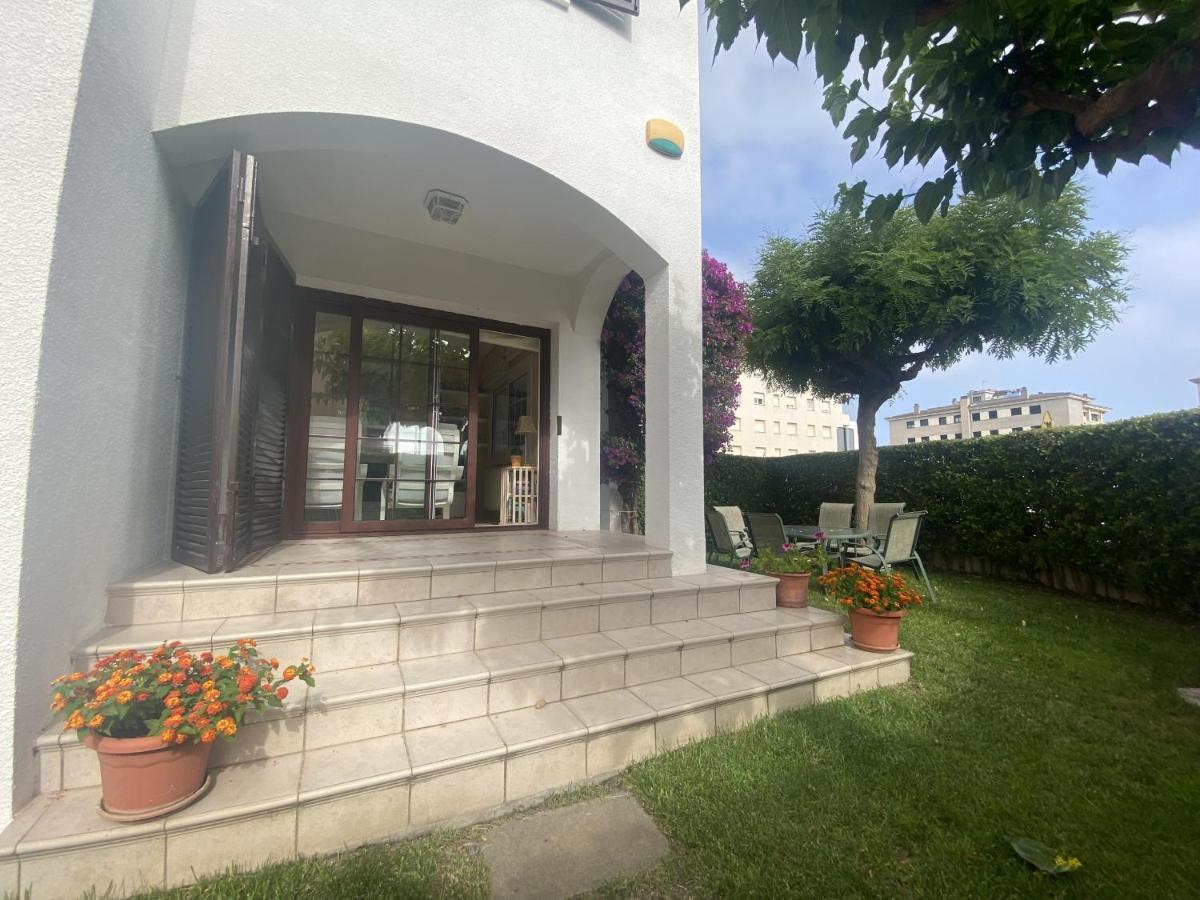 R17 Casa Merce Rodoreda Calafell Exterior photo