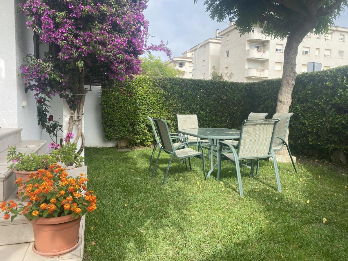 R17 Casa Merce Rodoreda Calafell Exterior photo