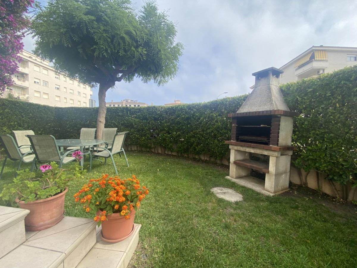 R17 Casa Merce Rodoreda Calafell Exterior photo